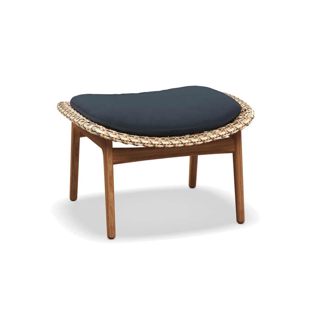 Kay Ottoman — Harvest Wicker met Tuck Denim