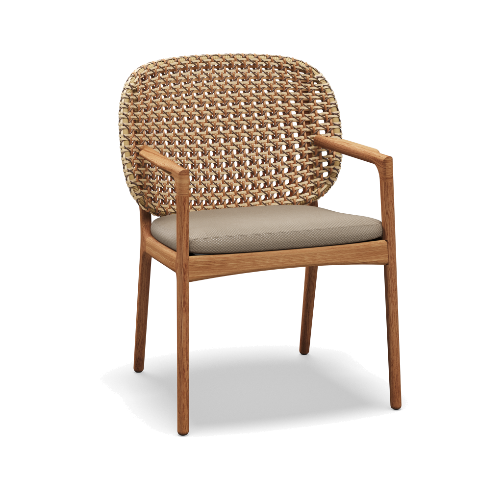 Kay Armchair — Harvest Wicker met Dot Oyster