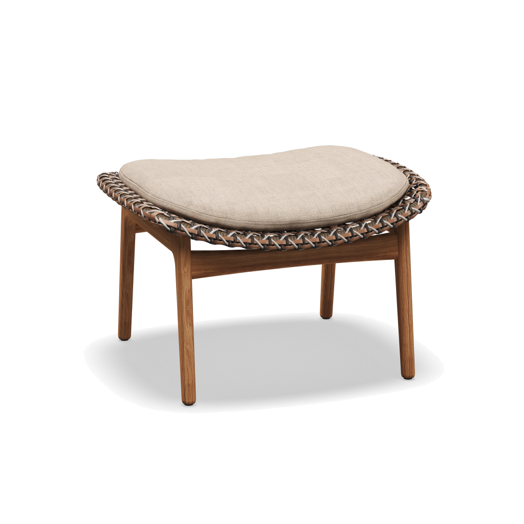Kay Ottoman — Brindle Wicker met Ground Sand