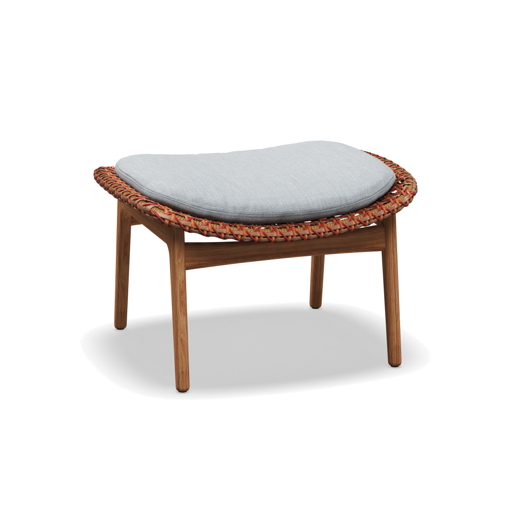 Kay Ottoman — Copper Wicker met Willa Sky