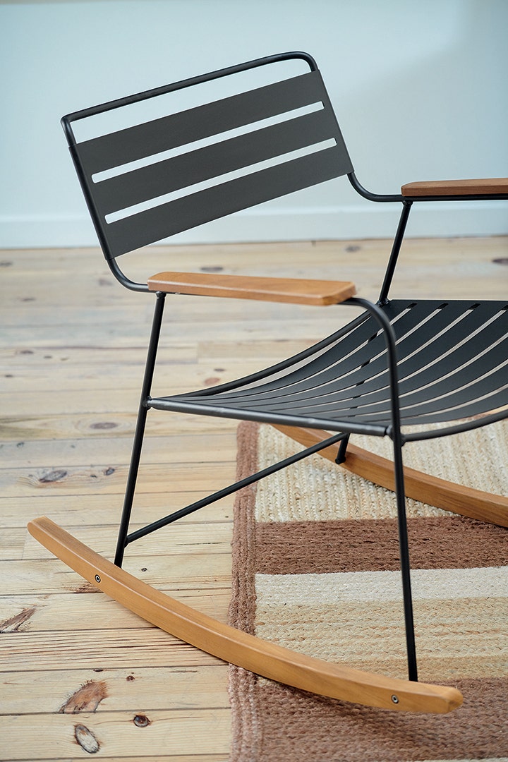 Surprising rocking chair