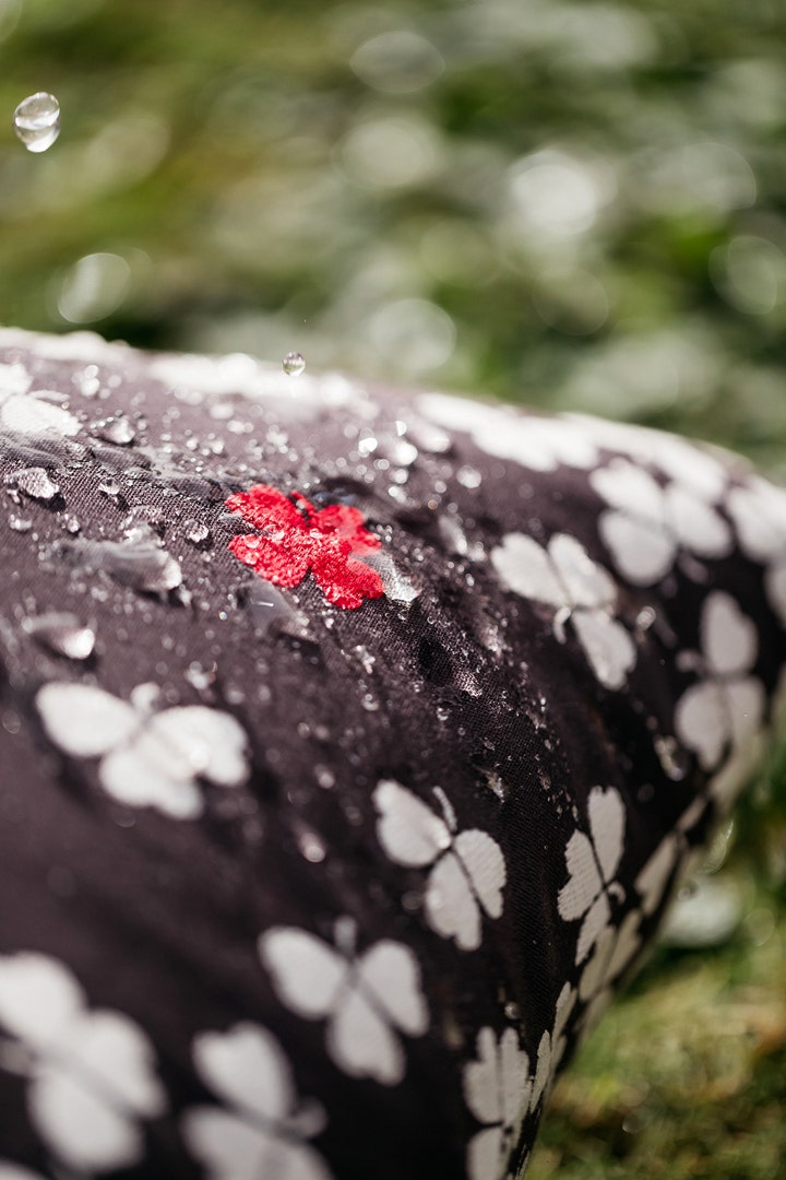 Trèfle outdoor cushion