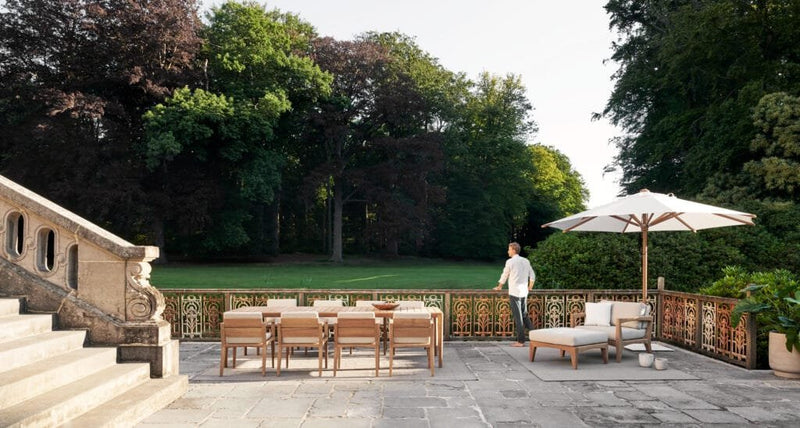 U-NITE-300-TABLE-ZENHIT-55-DINING-CHAIRS-RUG-2535-ZENHIT-LOUNGE-SHADY-30TK-PARASOL-RUG-2030-1024x548
