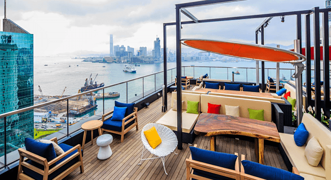 Umbrosa-Eclipsum-umbrella-Hong-Kong-rooftop_opt.png