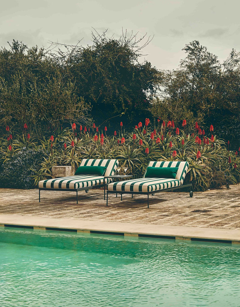 Unopiu_Igea_Sunlounger-scaled.jpg