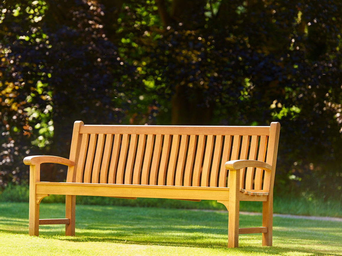 Victoria Bench
