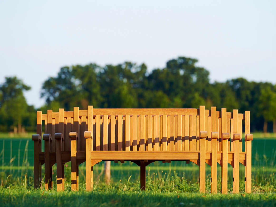 Victoria Bench