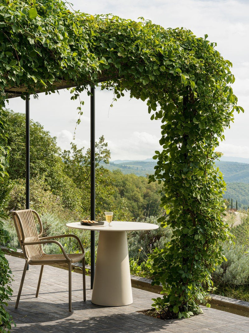 Vincent-Sheppard_Sandro-bistro-table-ceramic-portland_Ribbon-dining-chair-taupe-sand_HR.jpg