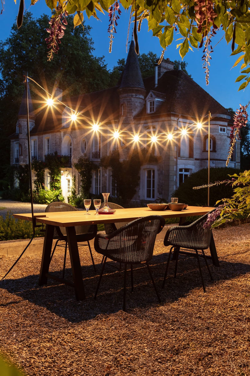 Vincent_Sheppard_LightMyTable_Matteo_EdgardSteelABase_A2_72DPI.jpg