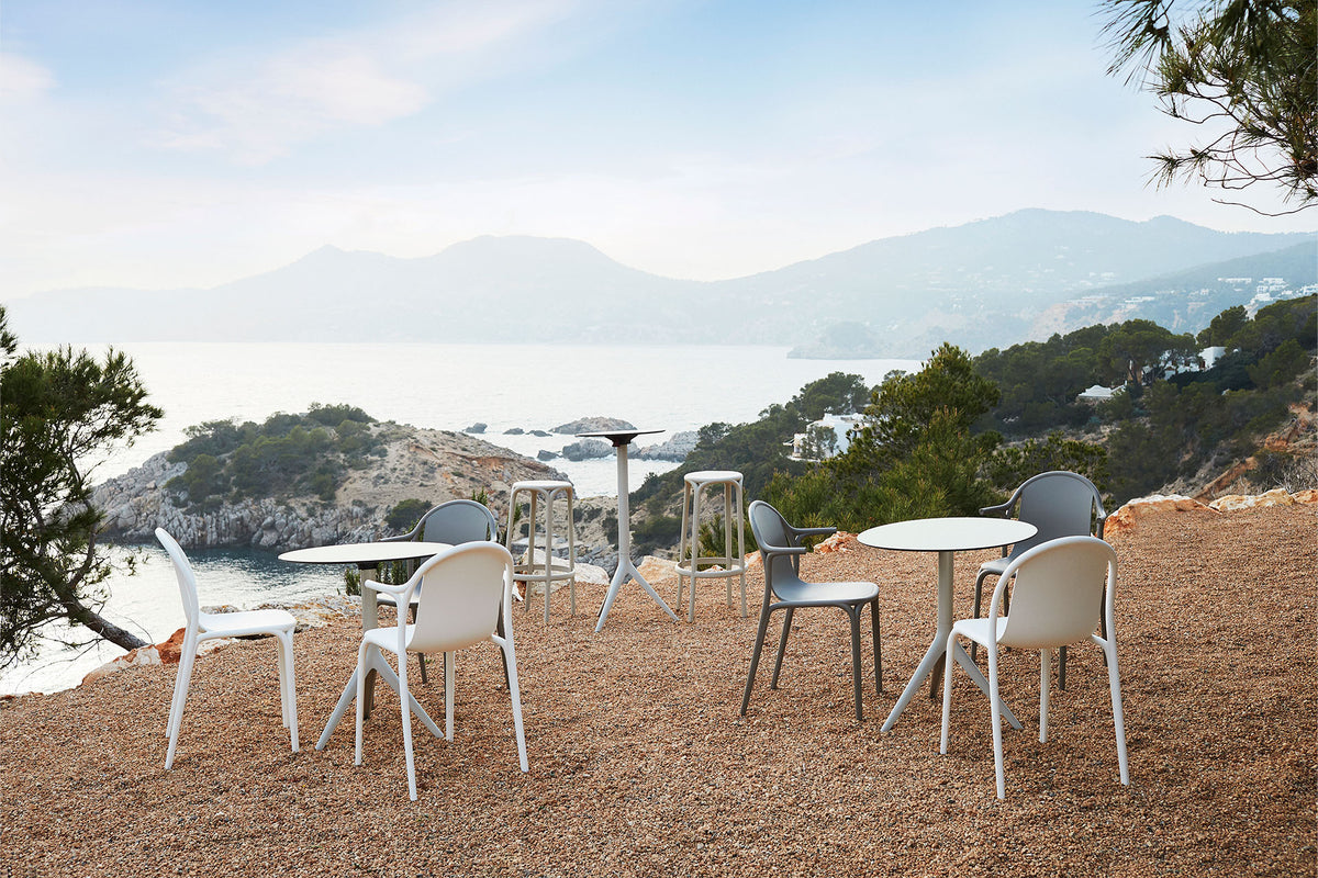 Vondom BROOKLYN CHAIR with armrests