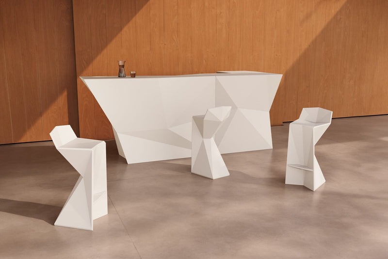Vondom-Vertex-Karim-Rashid-1.jpg