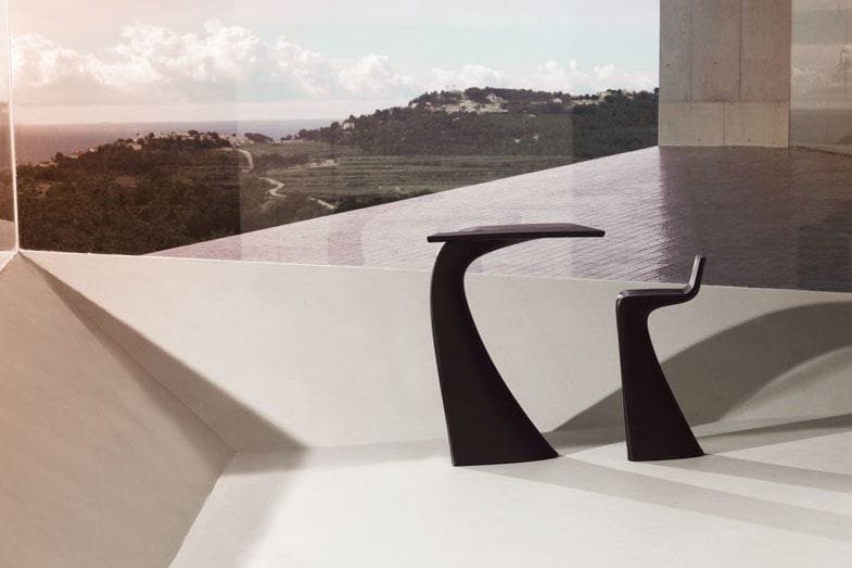 Vondom-wing-high-table-barstool.jpg