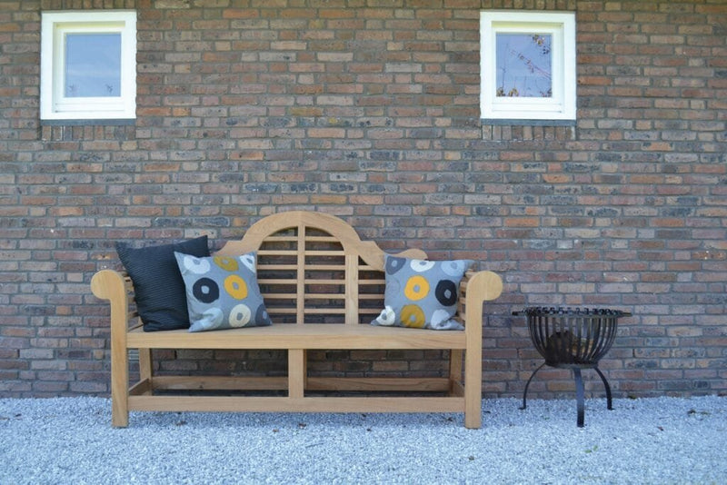 Wilhelina-Luytjens-bench-3-min-1024x683-1.jpg