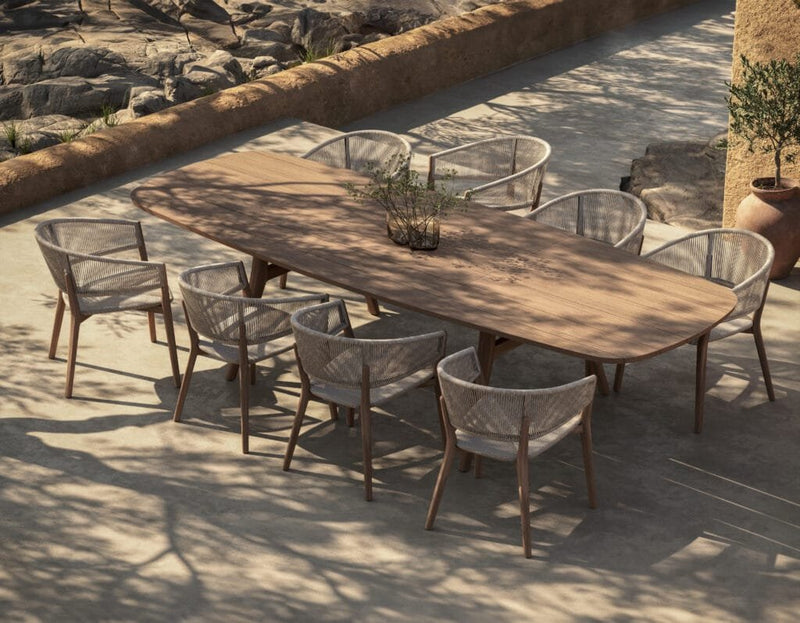 Carès Dining