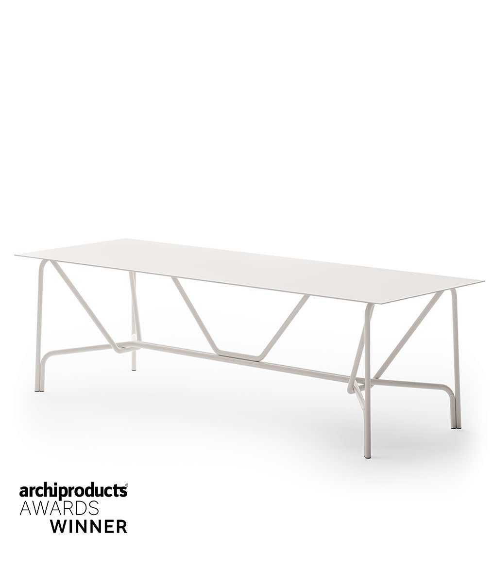 Unopiù Salò Eettafel