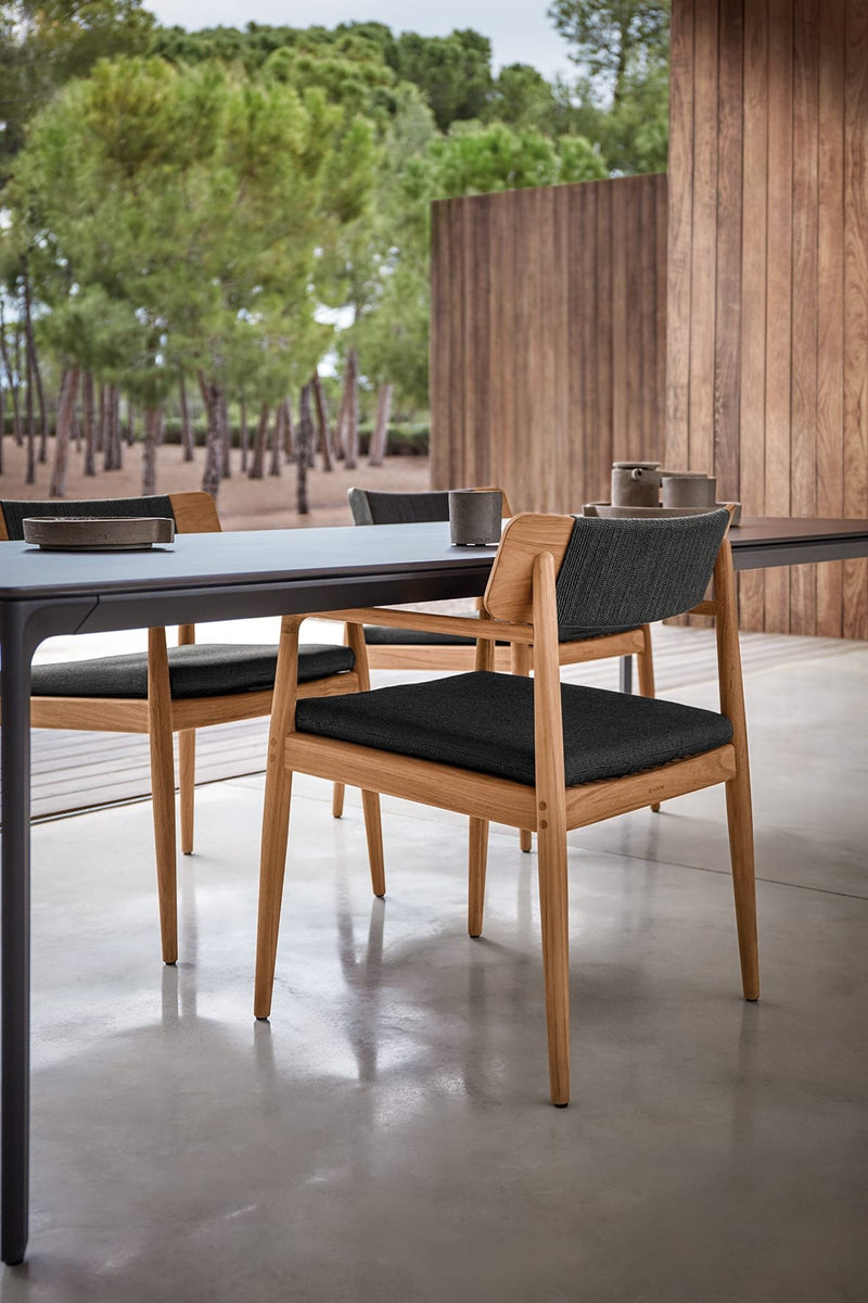 carver-ceramic-archi-dining-detail_1.jpg