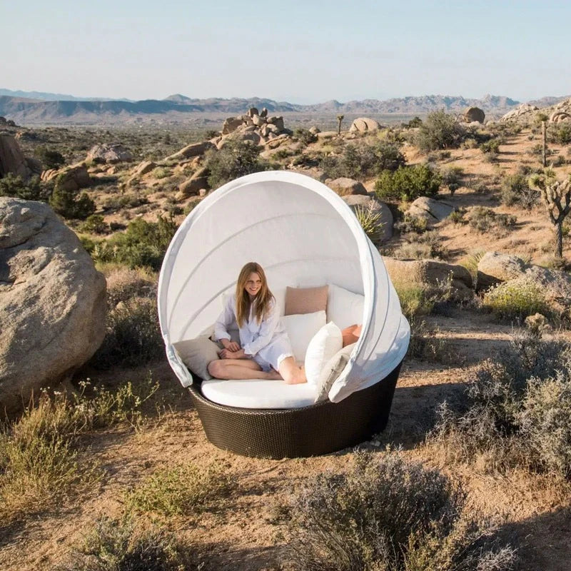 dedon-orbit-daybed-loveseat.webp