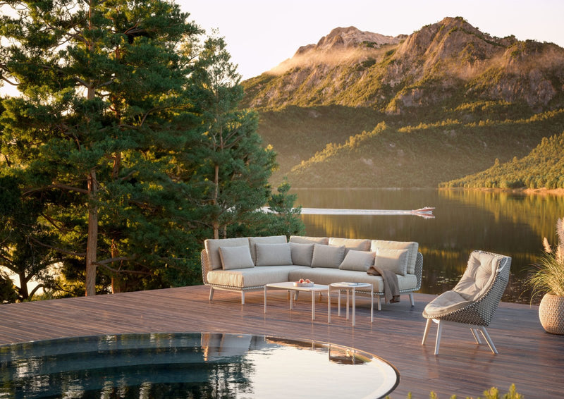 dedon-secret-lakeside-mbrace-alu-mbarq-izon-scaled.jpg