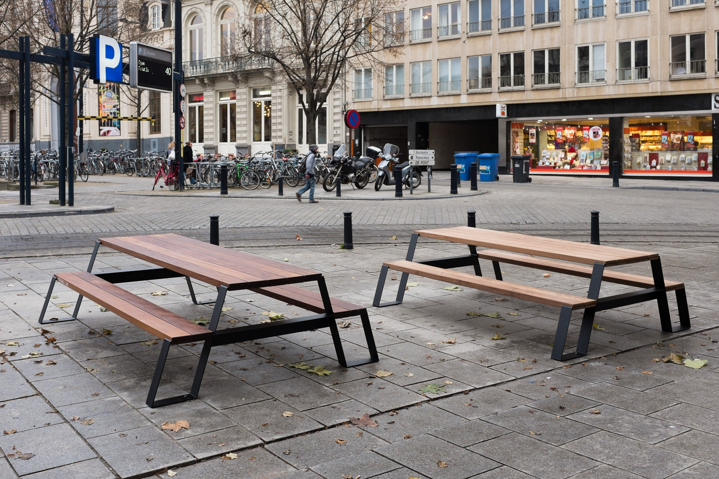 VONK Fuse Picnic Table