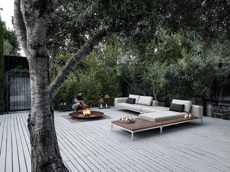 grid-white-seating-set-2-1024x768-1.jpg