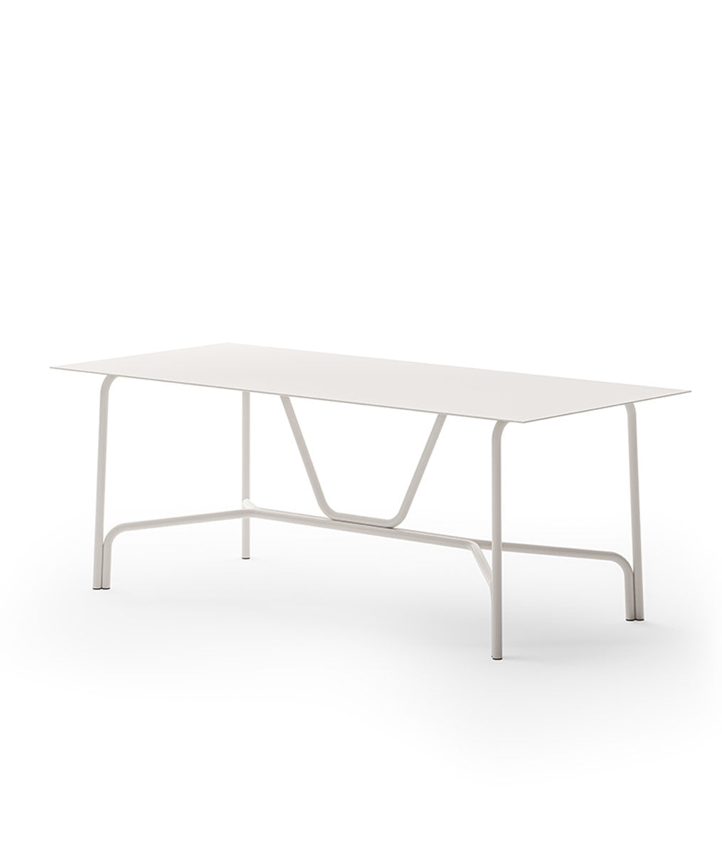 Unopiù Salò Eettafel