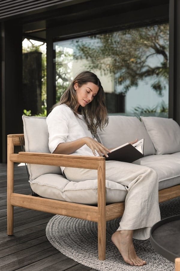 saranac-sofa-detail-2-kopie-min.jpg