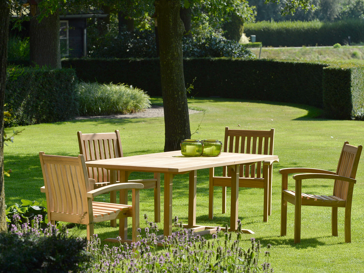 Victoria Stacking Chair