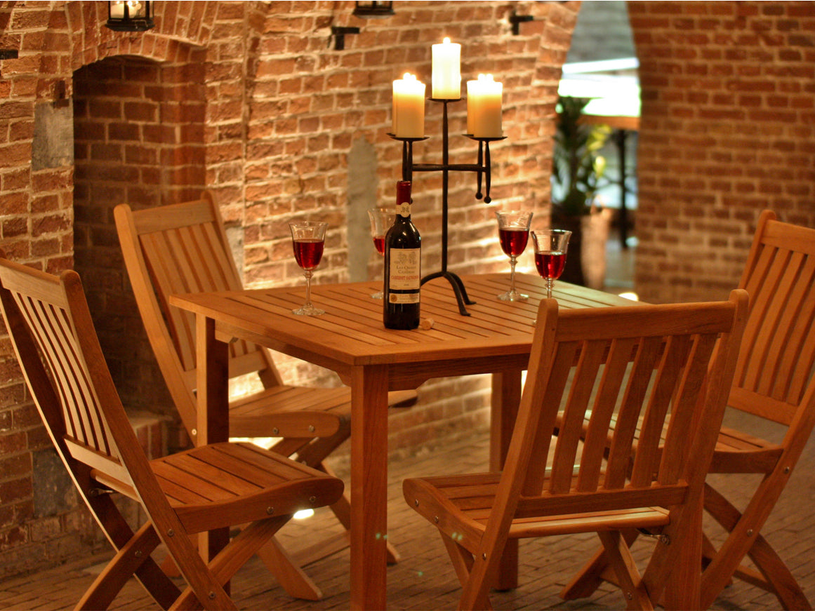 Theodora Table