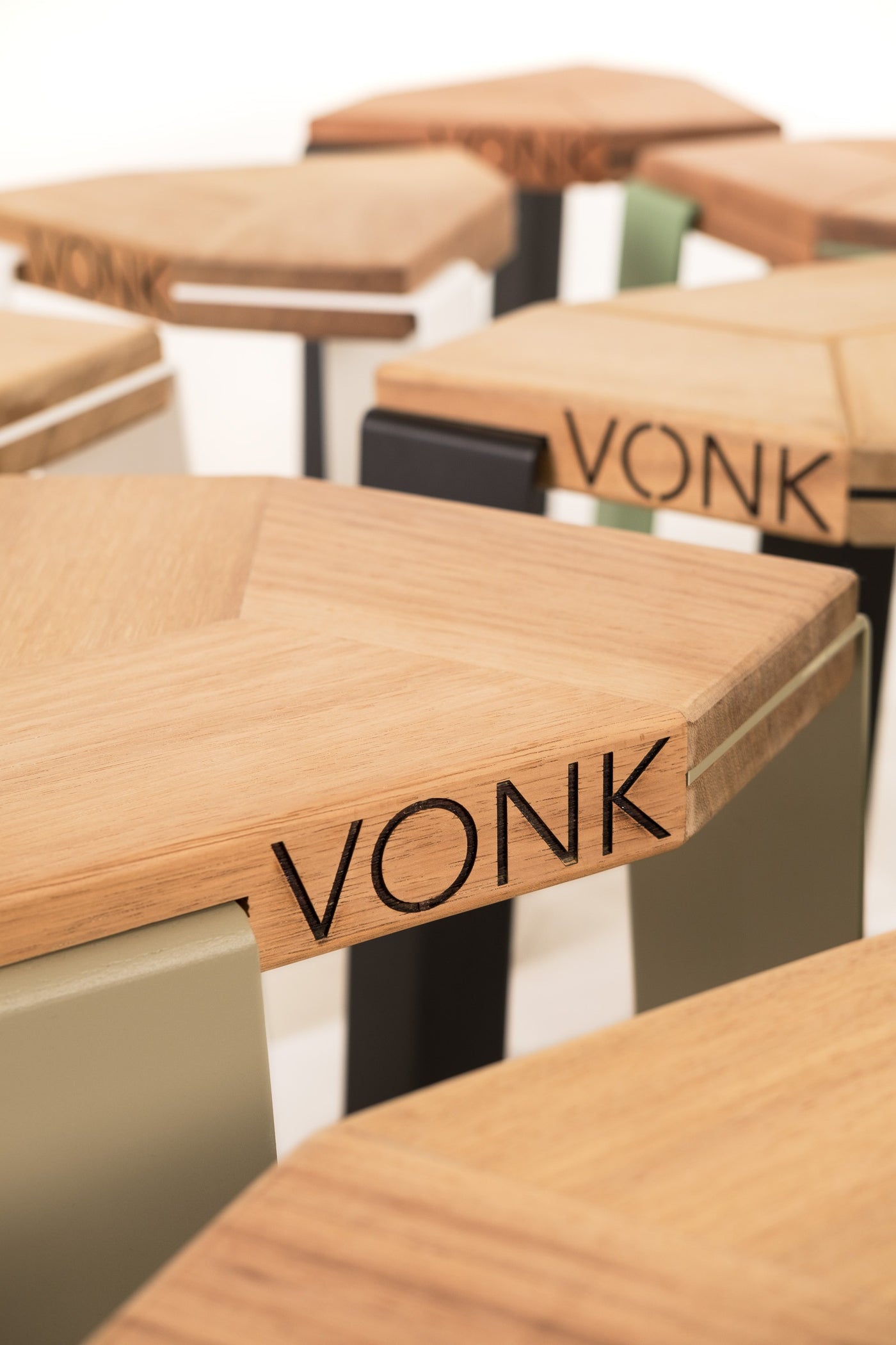 VONK Trip Stool