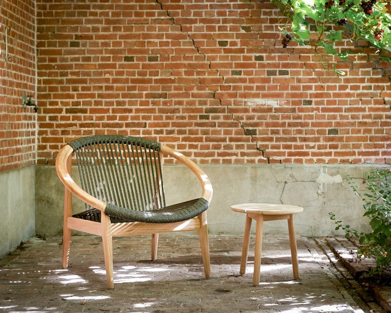 vincent-sheppard-frida-lounge-chair-anton-side-table-2.jpg