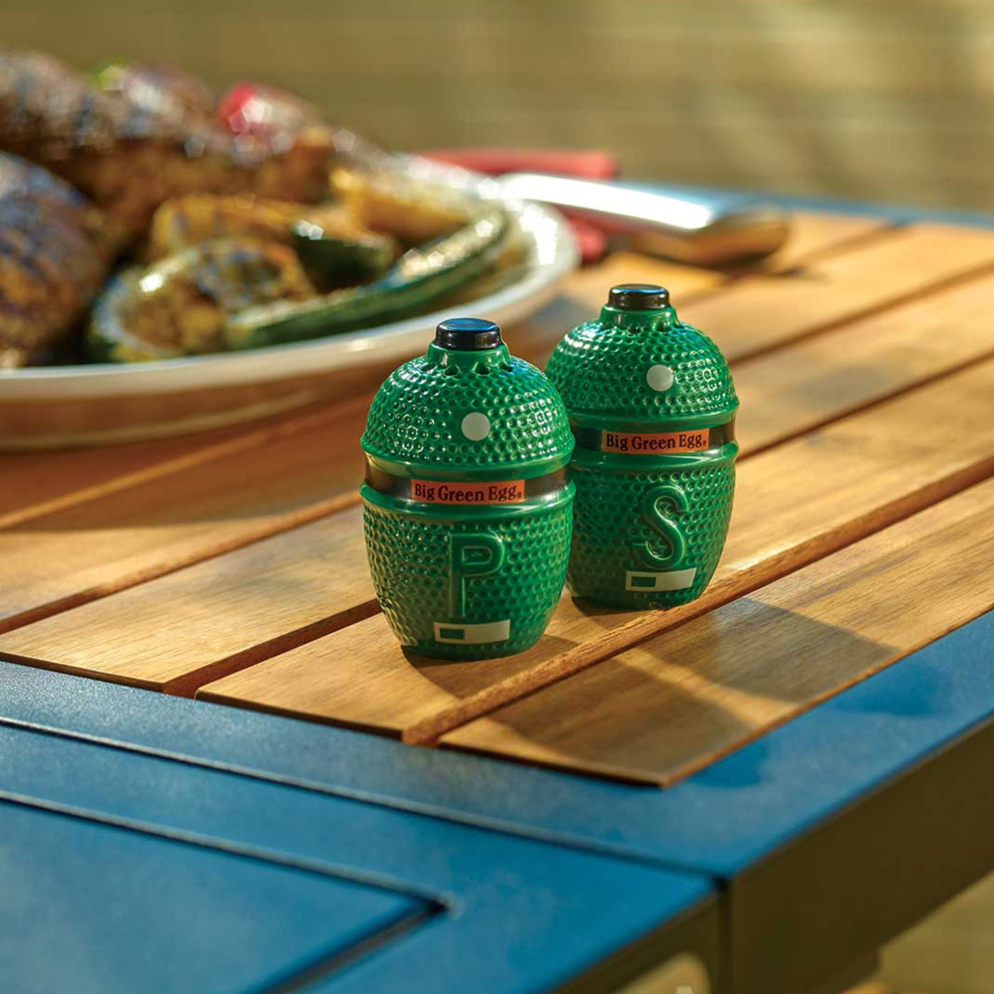 Salt And Pepper Shakers Egg