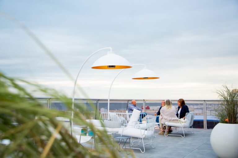 Heatsail Dome white at the beach 1024x683 1