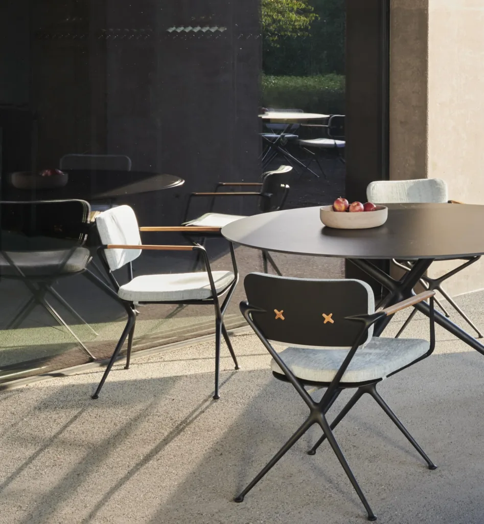 RoyalBotania Exes Chair Alu Detail